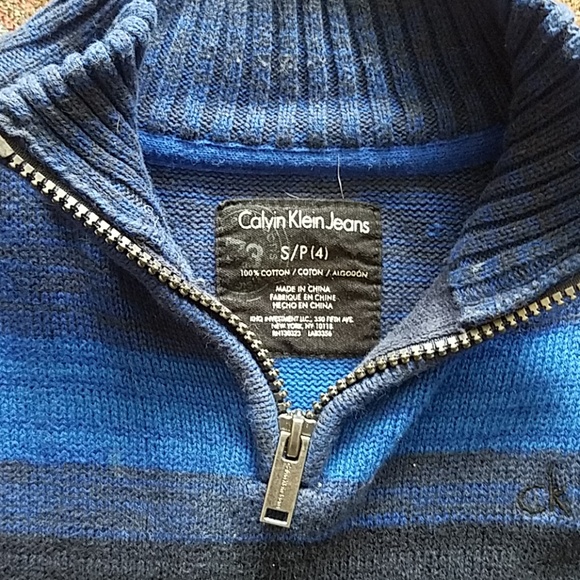 Boys CK sweater size S/4 - Picture 2 of 2